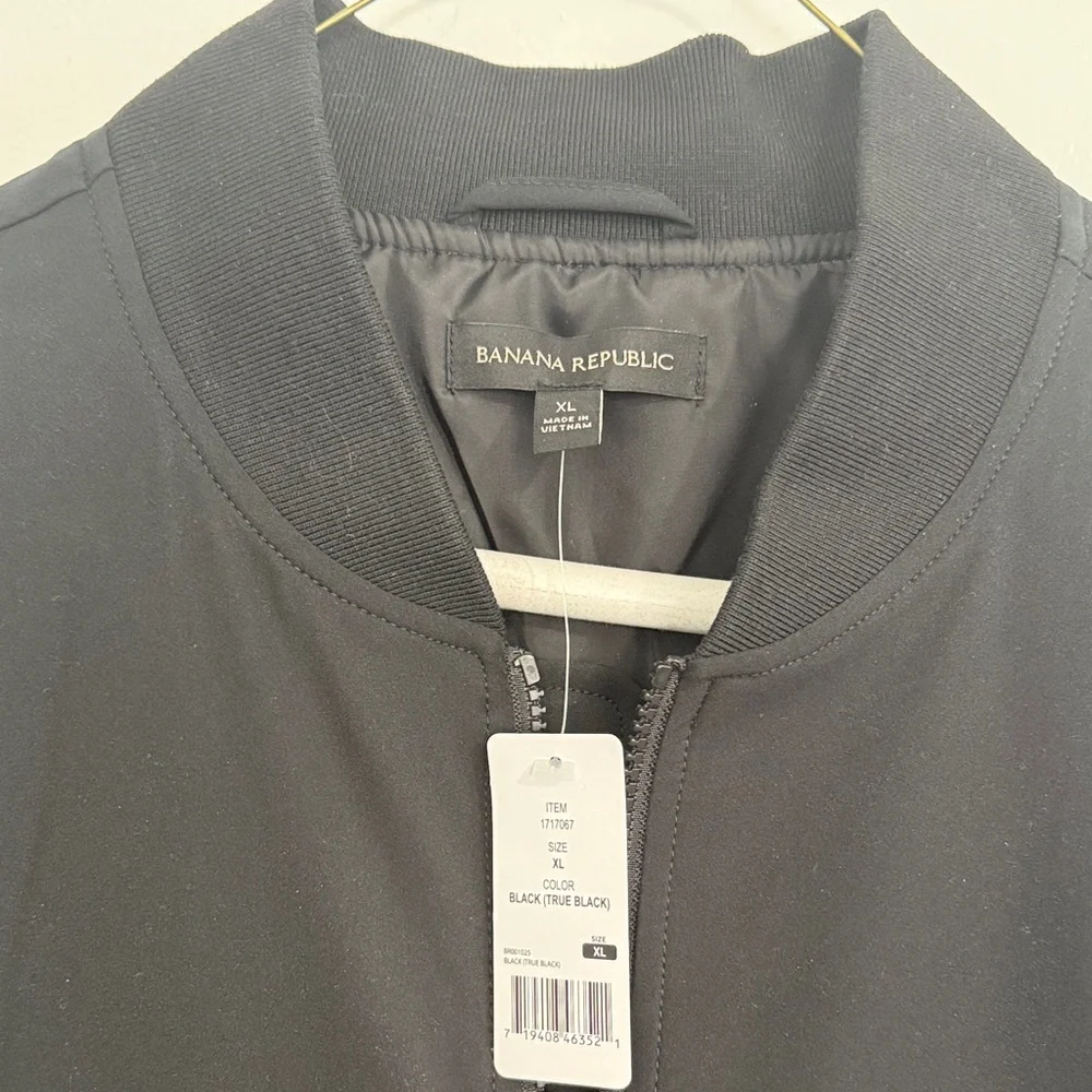 Banana Republic Classic Black Bomber Jacket